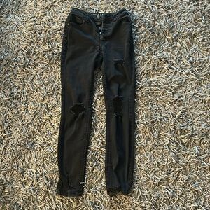 Black skinny jeans